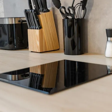 Big, Comfortable, 11min Station, 14 People Kolín nad Rýnem