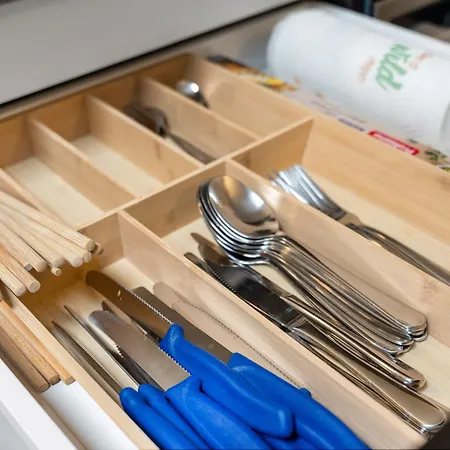 Big, Comfortable, 11min Station, 14 People Apartment Cologne