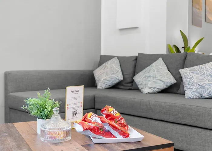 Apartment Big, Comfortable, 11min Station, 14 People *